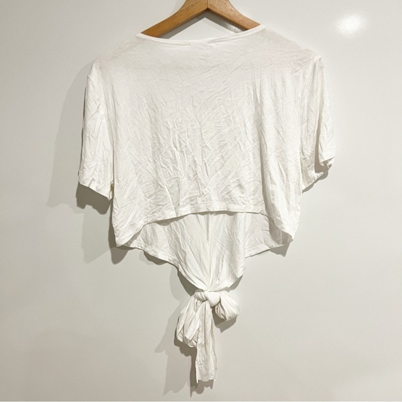 Lovers + Friends White Wrap Crop Top - Picture 2 of 9